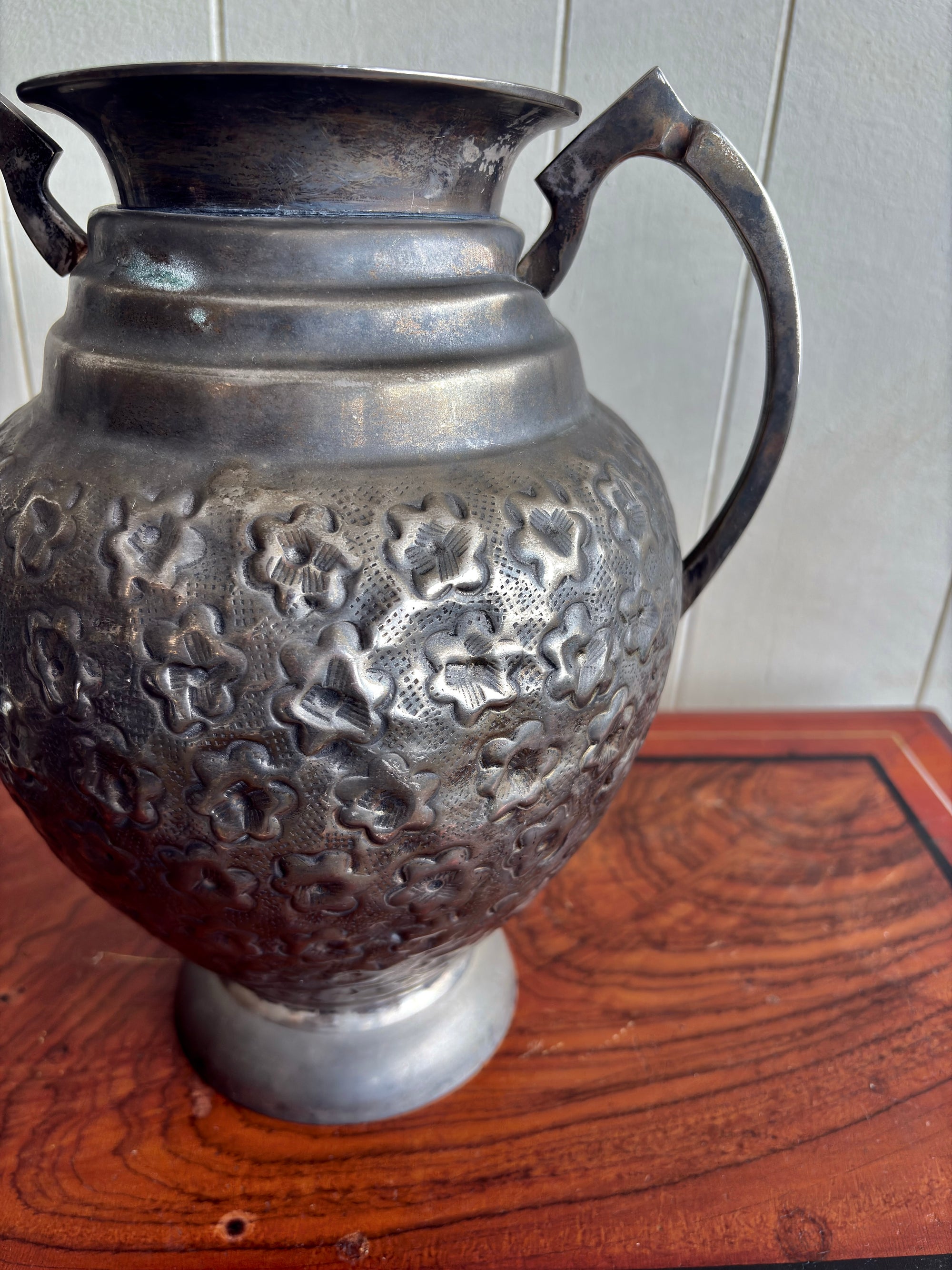 Vintage Silver Plated Vase: Daisy Flowers